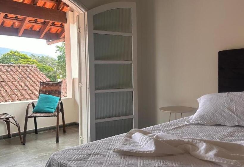 Bed and Breakfast Suítes Aqui é Seu Lugar Itaguá