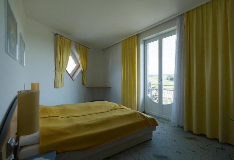 צימר Zweibettzimmer Am Bauernhof Mit Tieren