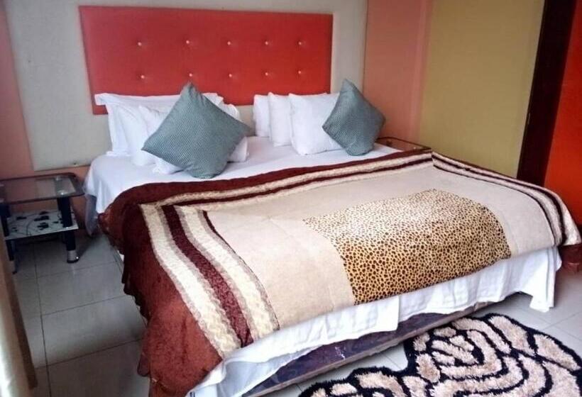 Dream Inn Hotel   Ghana