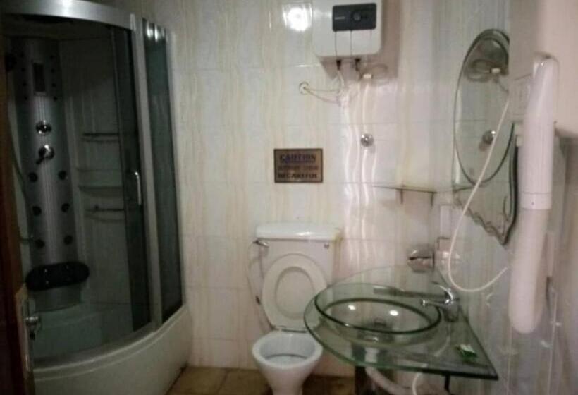 Dream Inn Hotel   Ghana