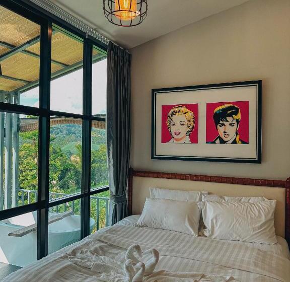 ภูกระทิง เขาค้อ By Gustavia