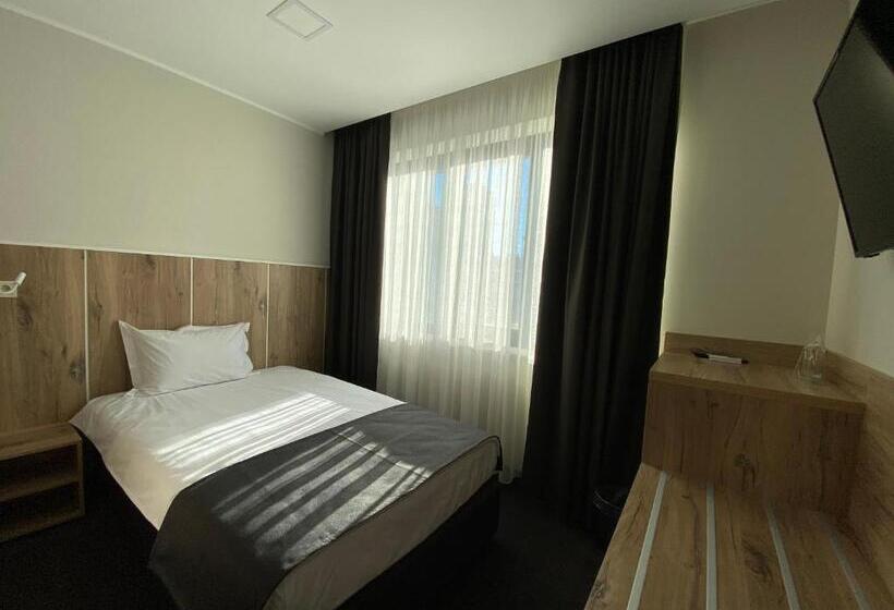 酒店 комплекс дунав