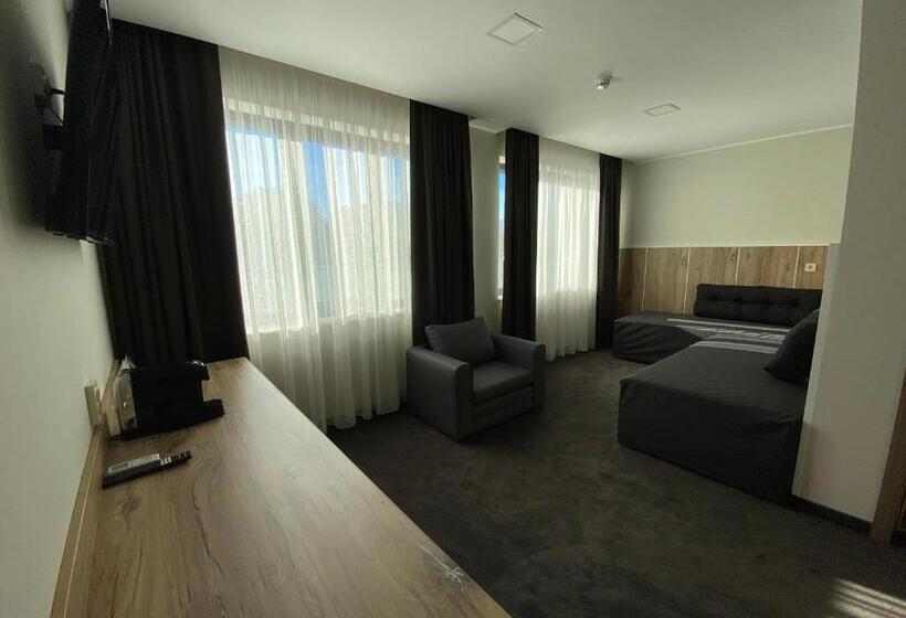 酒店 комплекс дунав