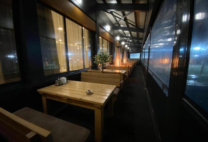 酒店 комплекс дунав