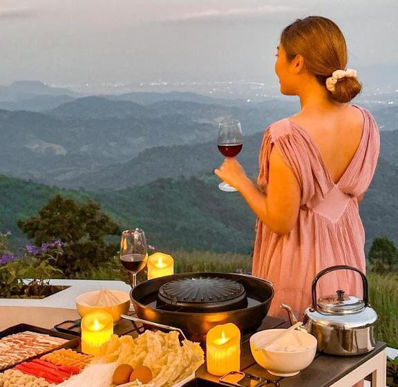 Hotel Above The Clouds Chiang Rai