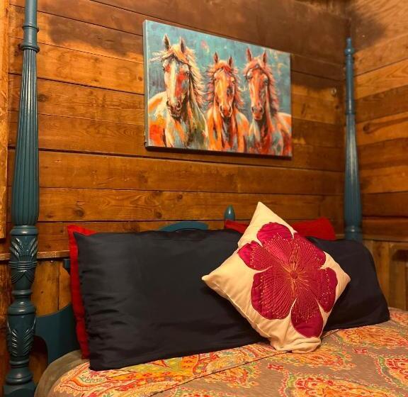 فندق Authentic Barn Bnb
