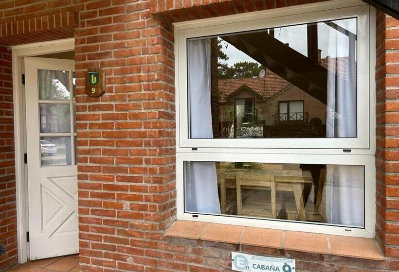 호텔 Baden Baden Carilo