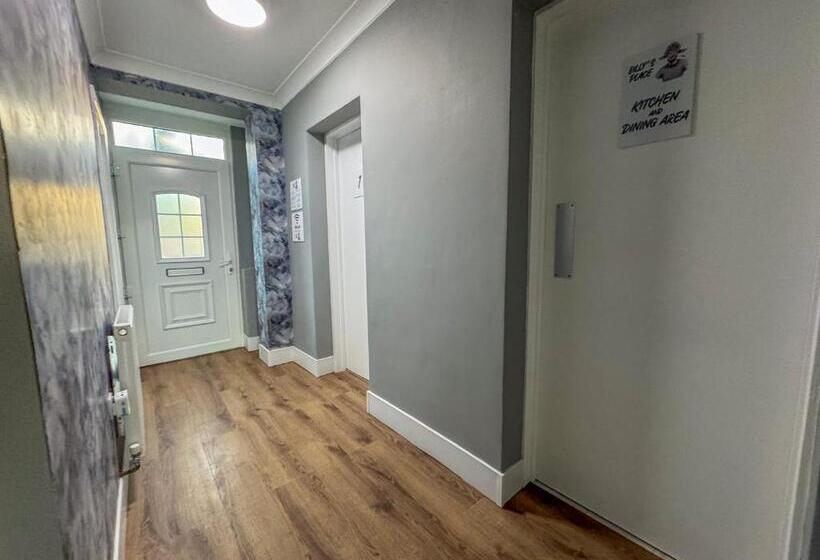 فندق Billy S Place