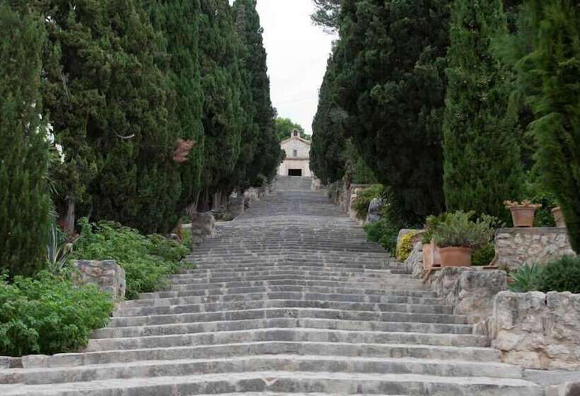 فندق Calvario Plaza