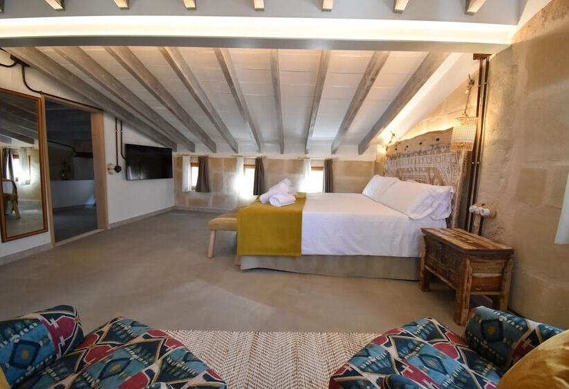 فندق Calvario Plaza