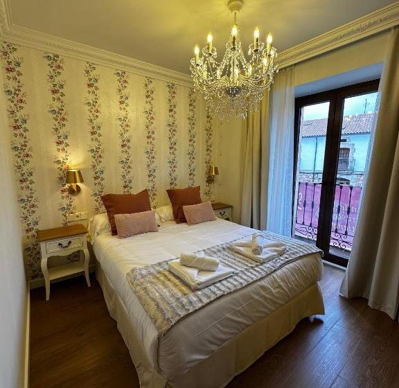 Отель Casa Palacio Reina De Tardajos