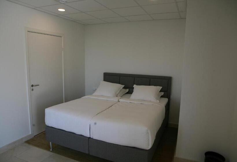 Отель Château Lecusse   La Grande Roche   Hôtel, Spa, Boutique & Restaurant