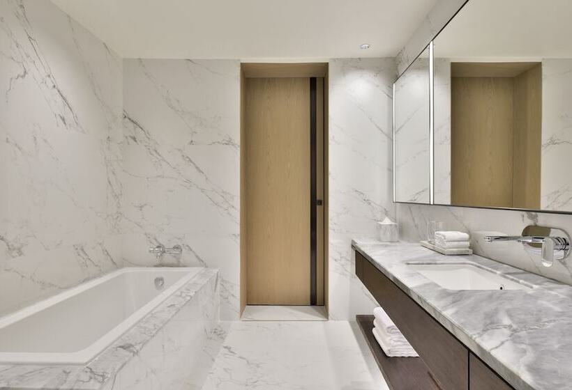 בית מלון כפרי Courtyard By Marriott Gorakhpur