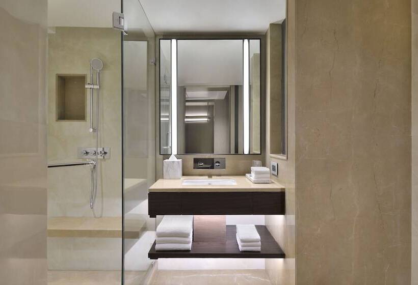 בית מלון כפרי Courtyard By Marriott Gorakhpur