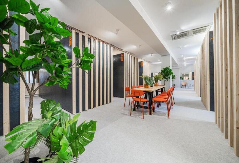 هتل کپسول Cubes By Tegetthoff