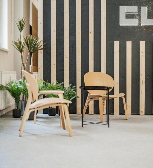 هتل کپسول Cubes By Tegetthoff