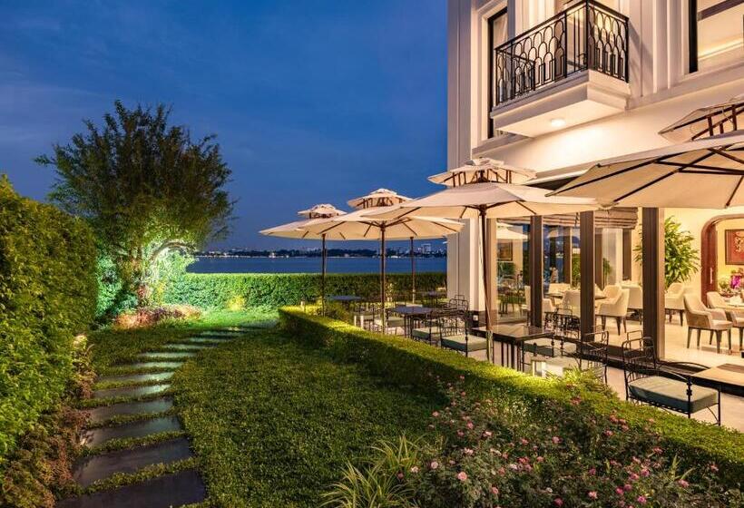 هتل Elegant Mansion 88