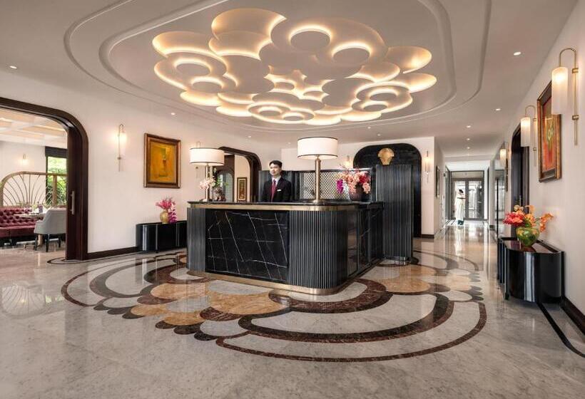 هتل Elegant Mansion 88