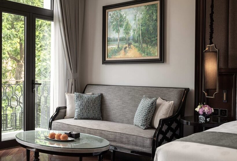 هتل Elegant Mansion 88