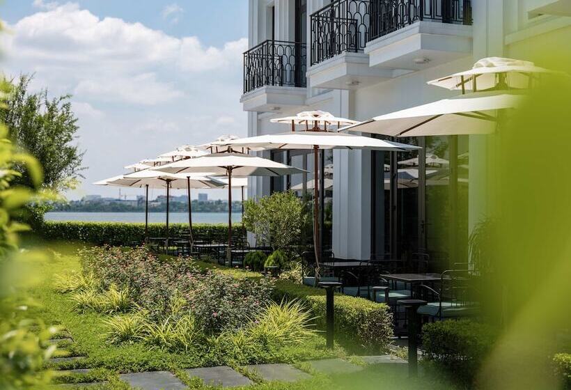 هتل Elegant Mansion 88