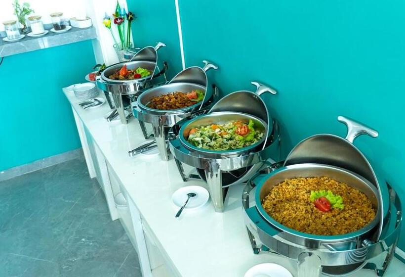 בית מלון כפרי Elephant Inn And Suite By Sajiwa