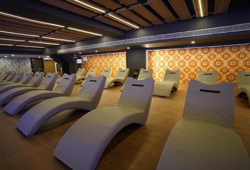 호텔 Essotto Recreation Hub