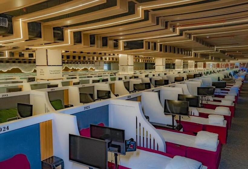 호텔 Essotto Recreation Hub