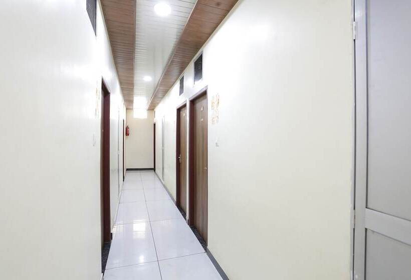 فندق Fabexpress Sai Palace