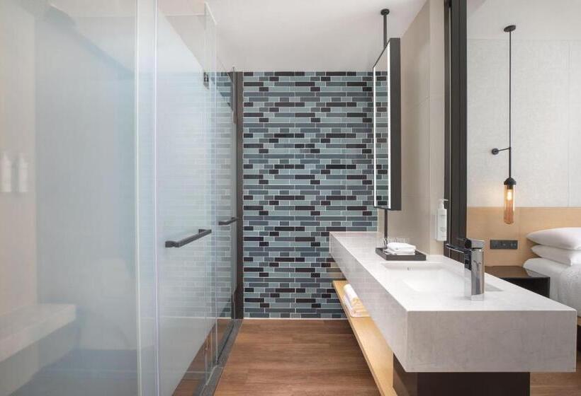 Отель Fairfield By Marriott Shanghai Lingang Special Area