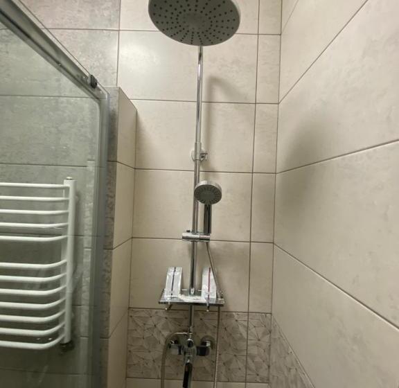 فندق Family Residence