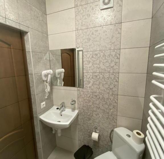 فندق Family Residence