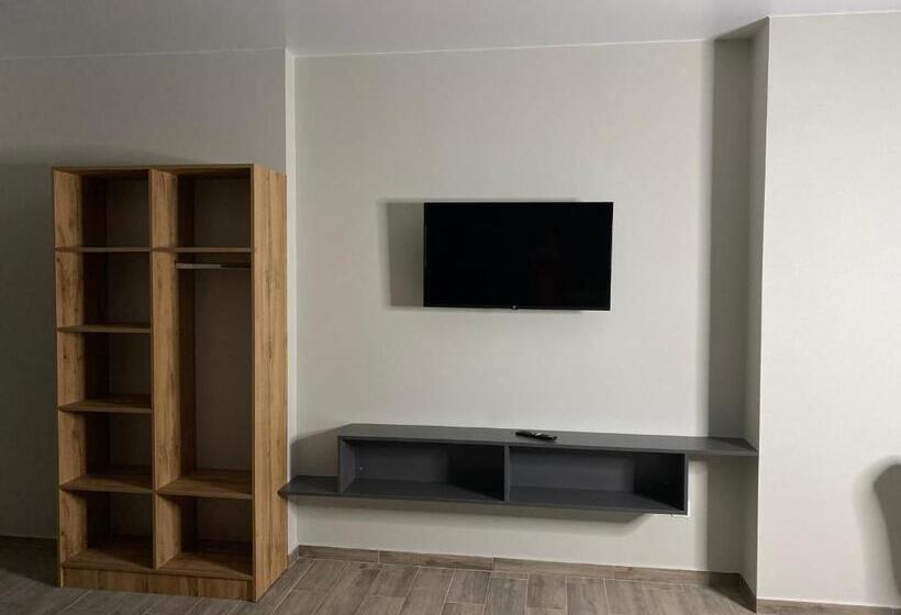 فندق Family Residence