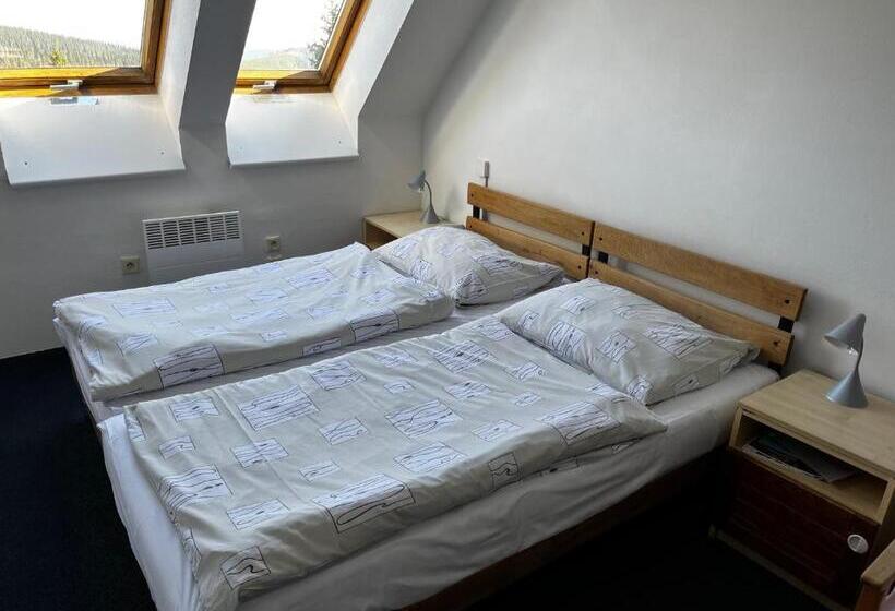 בית מלון כפרי Figura