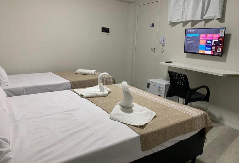 בית מלון כפרי Fênix