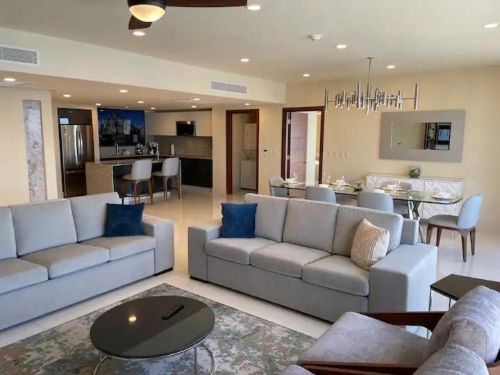 Отель Gorgeous Suite Ocean View