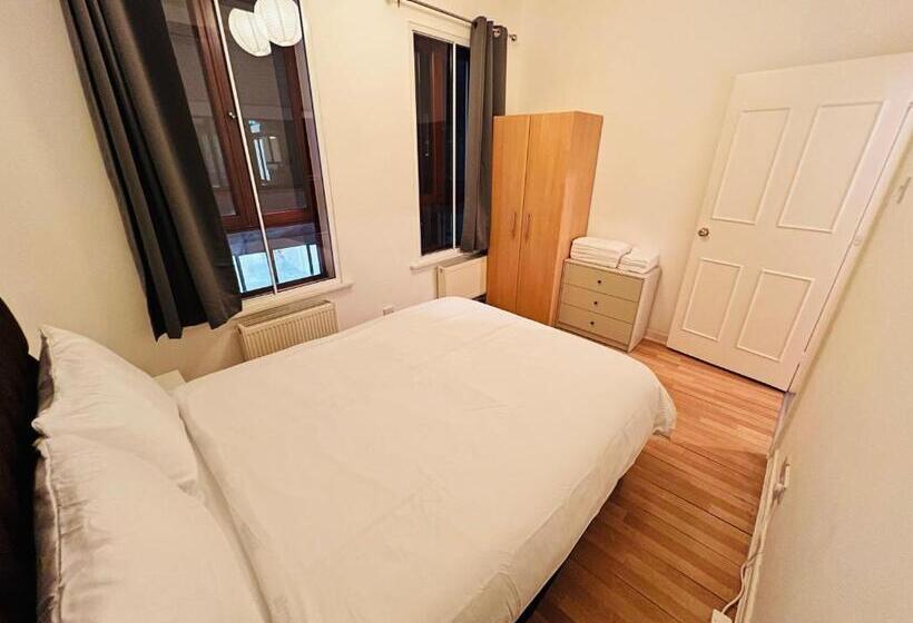 בית מלון כפרי Great Entire Apartment At Regent St. And Oxford St. London