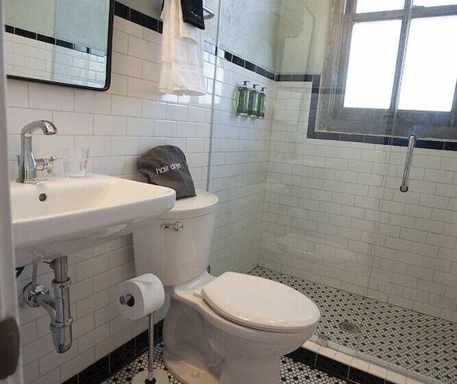 Отель Greyhound Inn