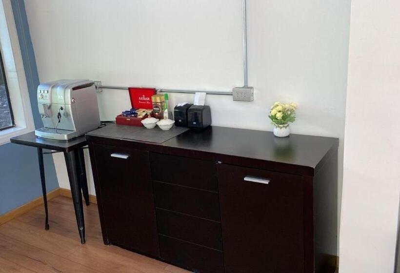 Отель Hostal Sur Y Magia