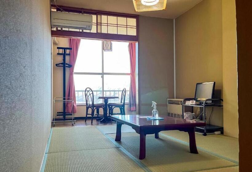 هتل Ishiuchi Ski Center   Vacation Stay 09196v