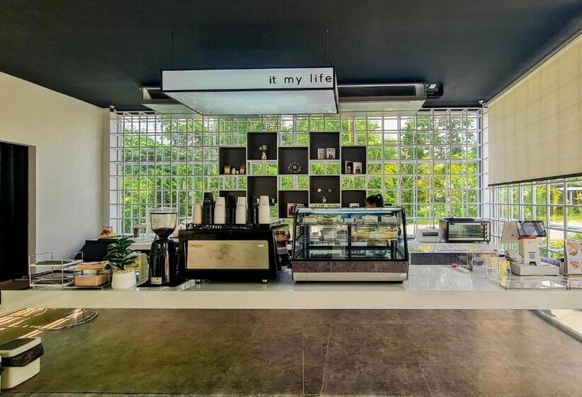 בית מלון כפרי It My Life Cafe X Camp