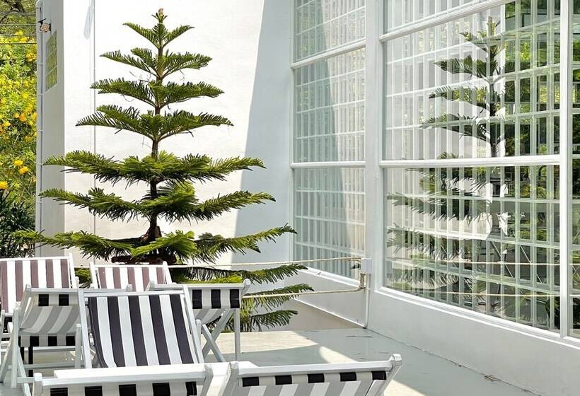 בית מלון כפרי It My Life Cafe X Camp