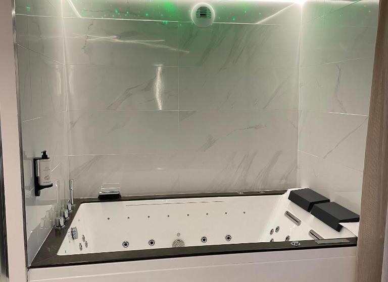 בית מלון כפרי Le Sainte Jeanne