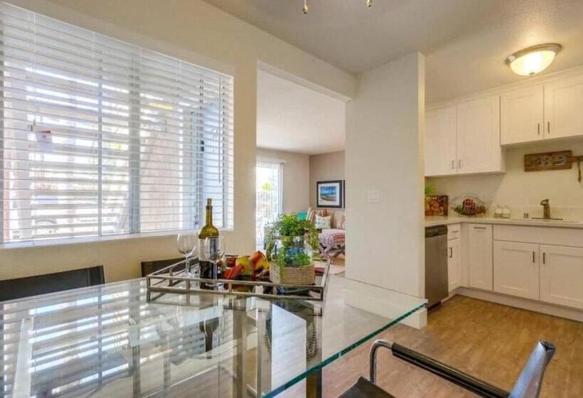 فندق Luxury Space In The Marina