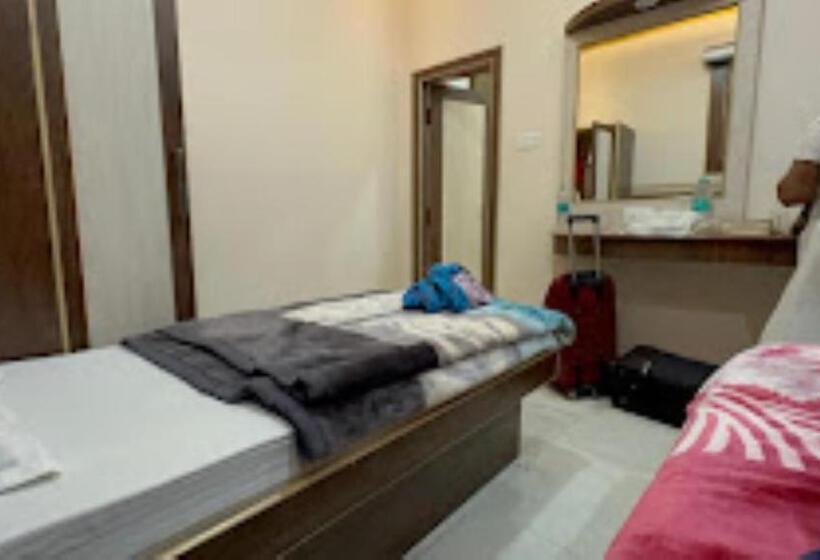 בית מלון כפרי Mahayana Bodh Gaya