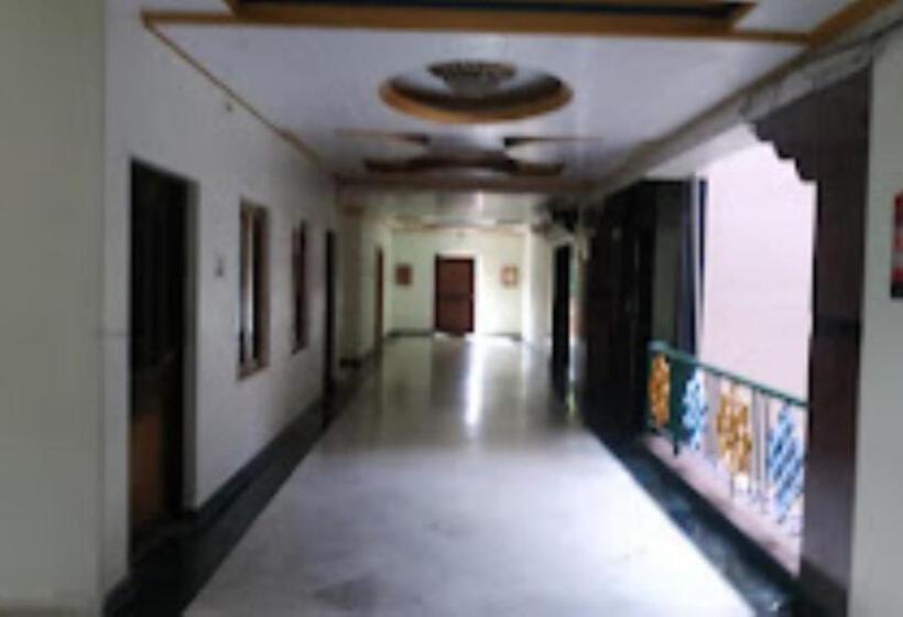 בית מלון כפרי Mahayana Bodh Gaya