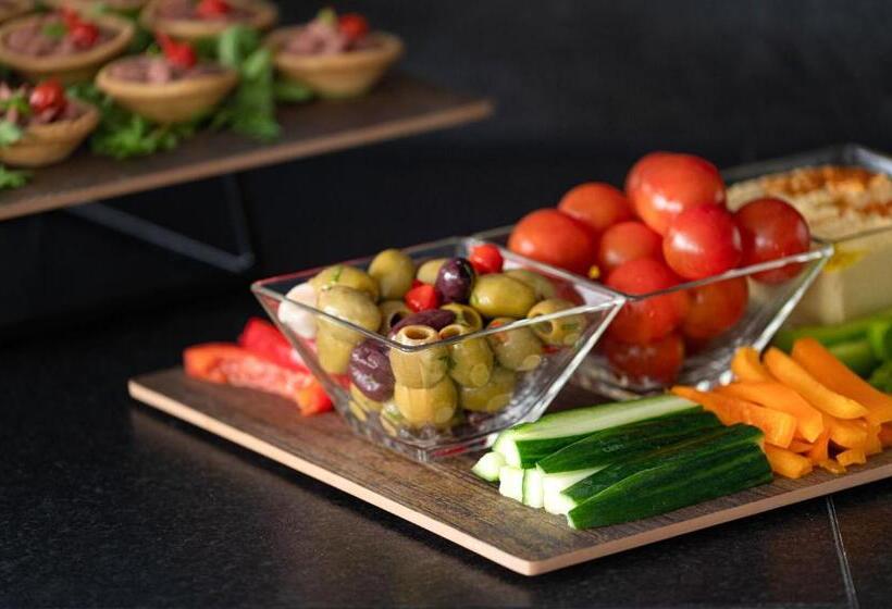 فندق Mercure Fukuoka Munakata Resort & Spa