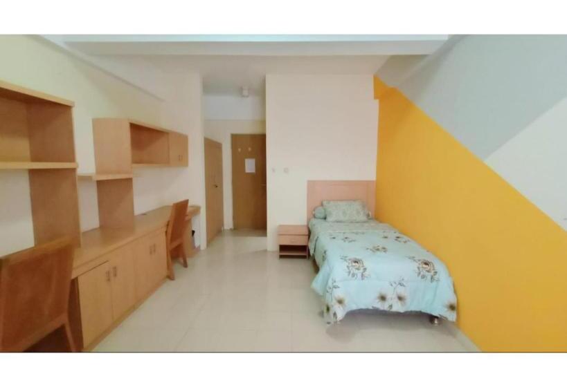 ホテル Oyo 93383 Wisma Kencana Puteri