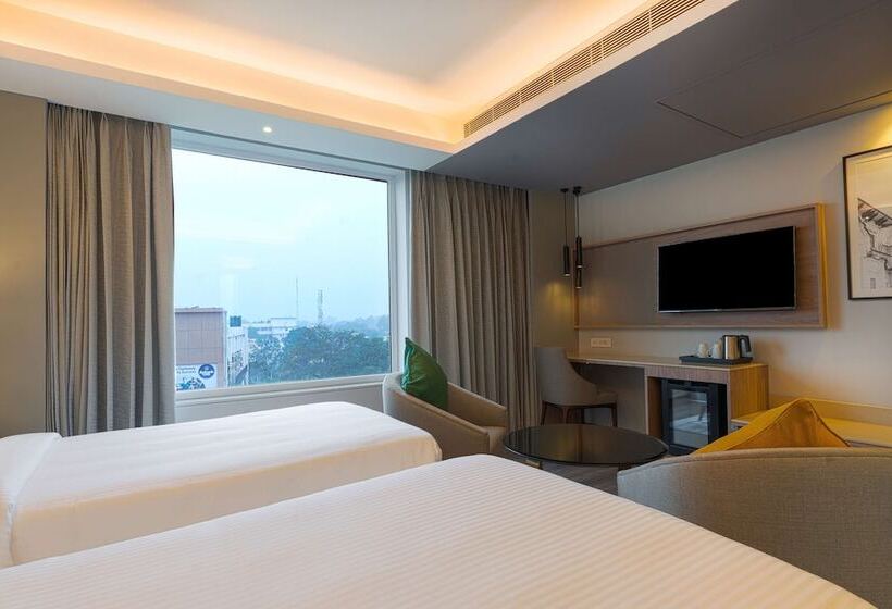 فندق Park Inn By Radisson Ayodhya