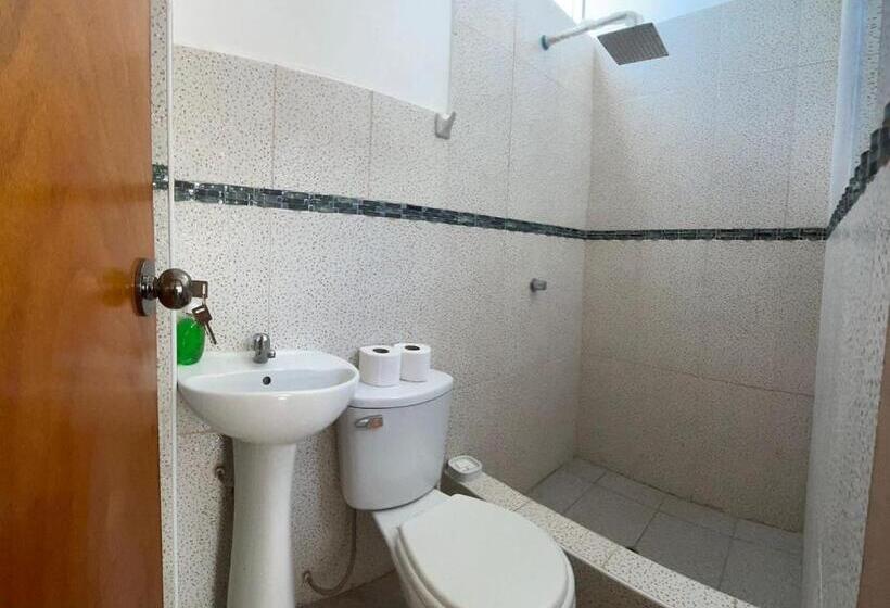 בית מלון כפרי Pinos Del Mar