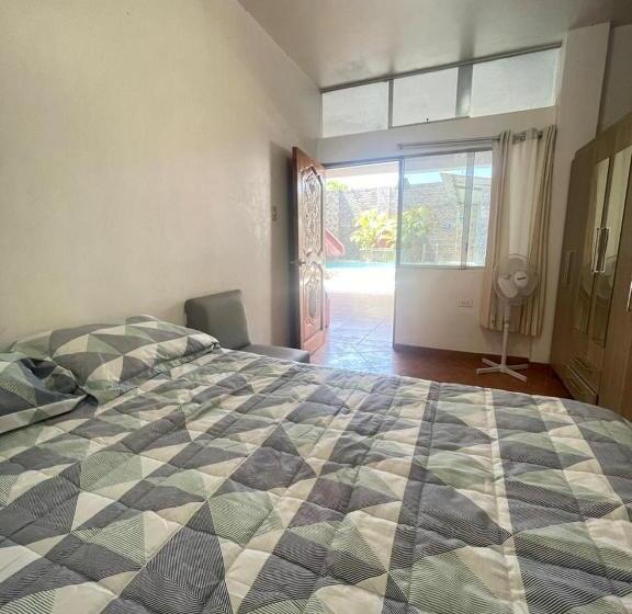 בית מלון כפרי Pinos Del Mar